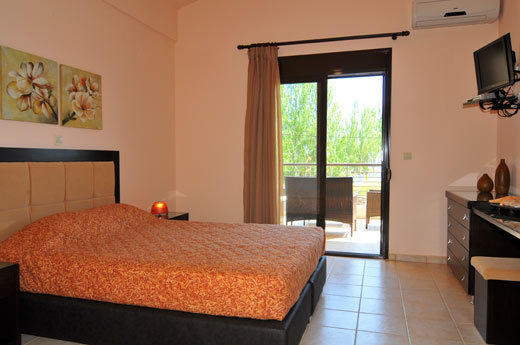 Golden Sunrise Apartments Chrysi Ammoudia ภายนอก รูปภาพ