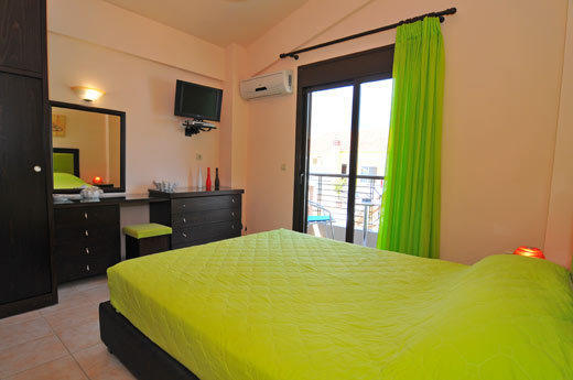 Golden Sunrise Apartments Chrysi Ammoudia ห้อง รูปภาพ